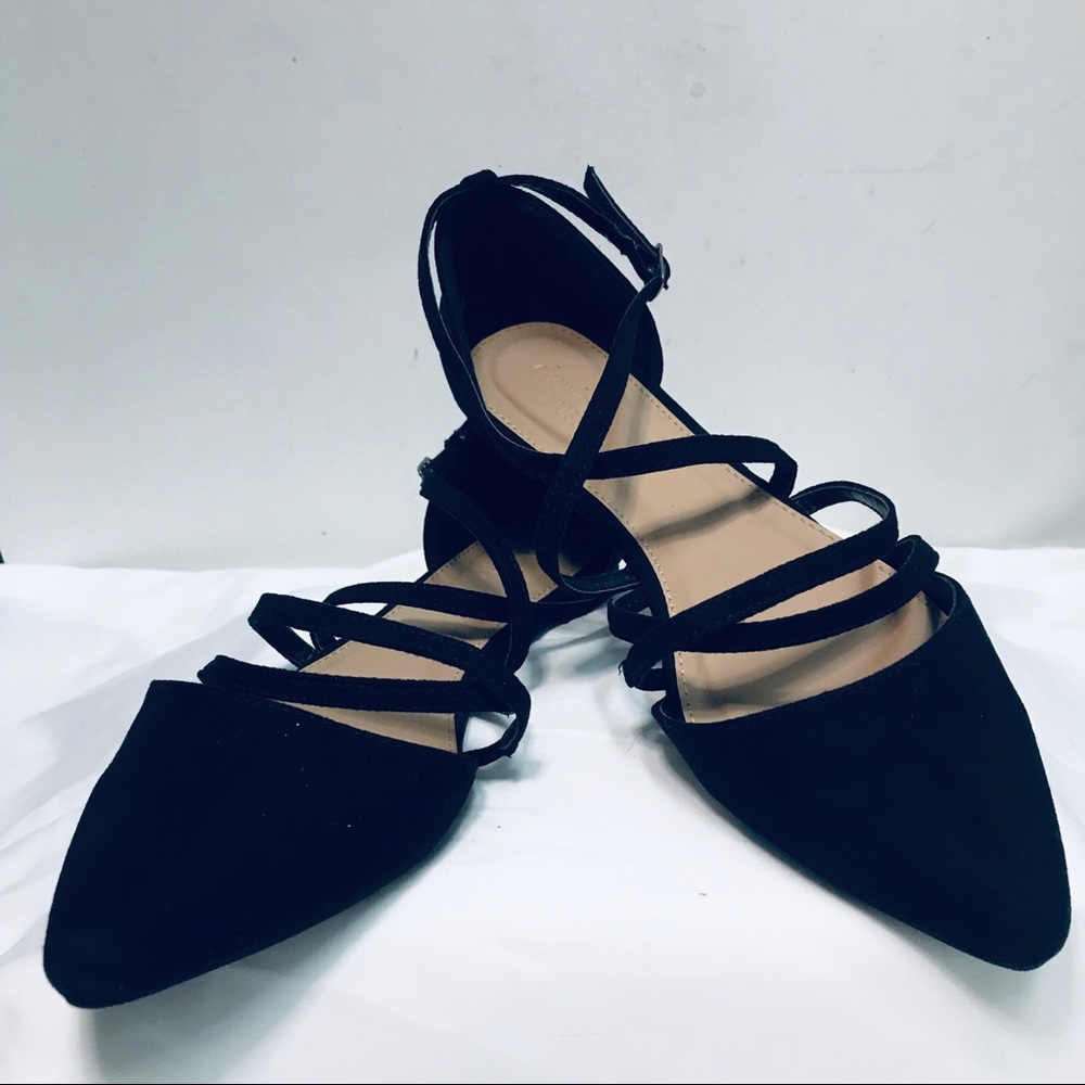 NWOT Charlotte Russe Flats
